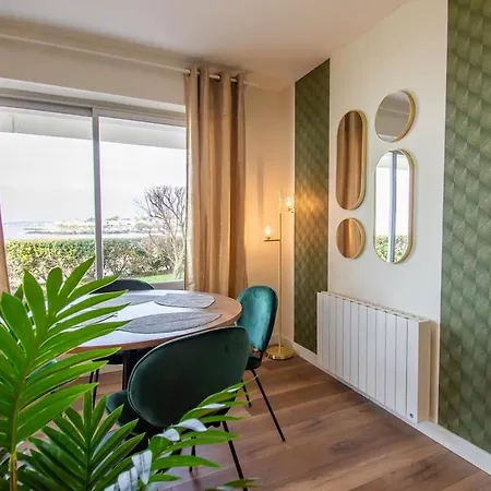 아파트 Terracotta