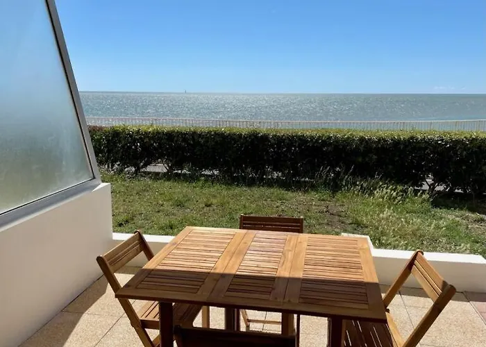 아파트 Terracotta